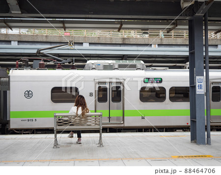 電車 列車 イベント列車 88464706
