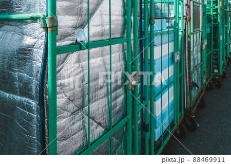 チェーンストアのロジスティクス 88469911