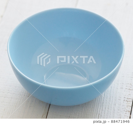 Blue bowl 88471946