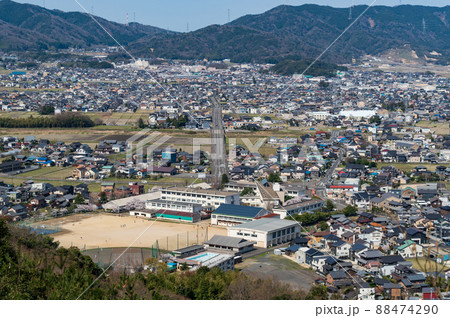福井県敦賀市の街並み 衣掛山からの眺望 福井県敦賀市の街並み 衣掛山からの眺望 88474290