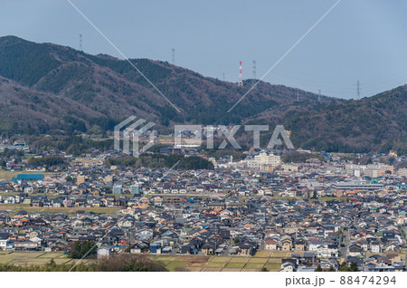福井県敦賀市の街並み 衣掛山からの眺望 福井県敦賀市の街並み 衣掛山からの眺望 88474294