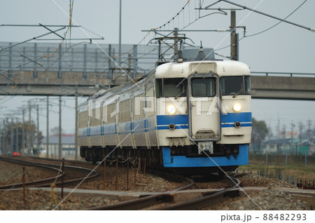 北陸本線 加賀笠間-美川 JR西日本 475系 A06+A04編成(金沢) 北陸本線 加賀笠間-美川 JR西日本 475系 A06+A04編成(金沢) 88482293