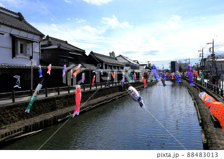 蔵の街のんびり散策／栃木県栃木市 88483013