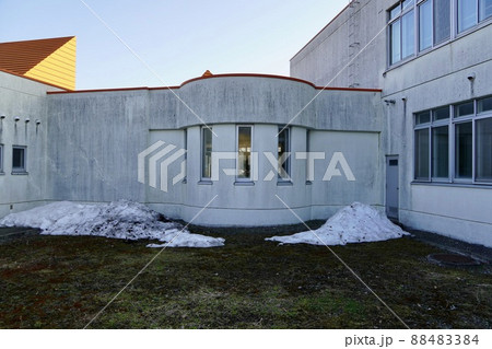 三石町立歌笛小学校（廃校） 88483384