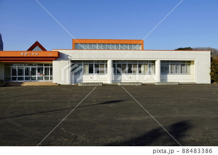 三石町立歌笛小学校（廃校） 88483386