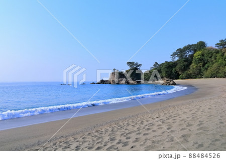 【高知県】土佐の桂浜  88484526