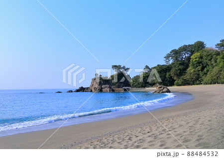 【高知県】土佐の桂浜  88484532