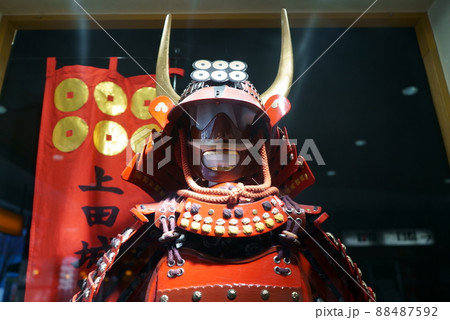 真田家の赤備え甲冑 88487592