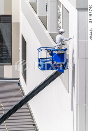 建設現場 高所作業車 シーリング工事 コーキング 建設現場 高所作業車 シーリング工事 コーキング 88497740