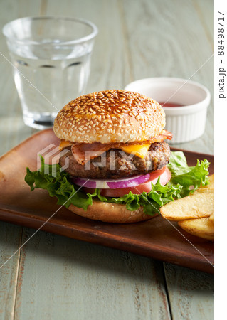 ハンバーガー 88498717