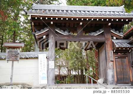 兵庫 川西 多田神社 東門(春) 兵庫 川西 多田神社 東門(春) 88505530