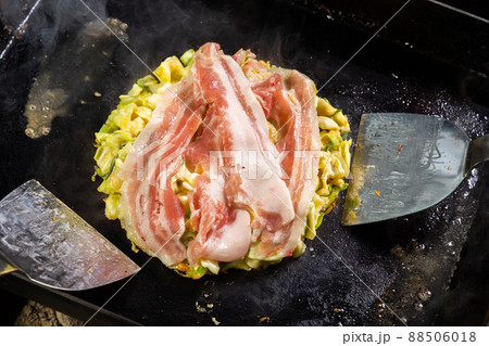 お好み焼き Japanese Traditional Pizza Okonomiyaki 88506018