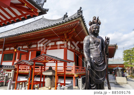 六波羅蜜寺 春の季節【2022年・京都】 六波羅蜜寺 春の季節【2022年・京都】 88509176