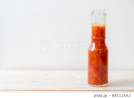 chilli or chilli sauce chilli or chilli sauce 88511642