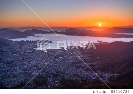 《広島県》灰ヶ峰の夕景・呉市の絶景 88516782
