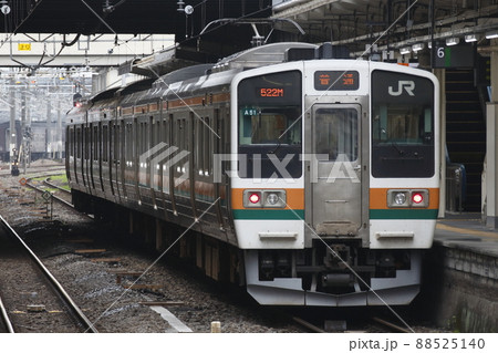 吾妻線211系（4両編成：高崎-渋川⇔大前） 88525140