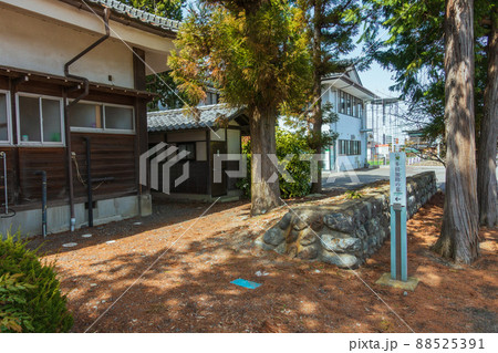 多田加助の墓入口 多田加助の墓入口 88525391