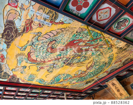 城上神社の鳴き龍の絵 城上神社の鳴き龍の絵 88528362