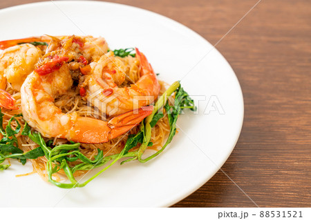 Stir-fried rice vermicelli and water mimosa with shrimps Stir-fried rice vermicelli and water mimosa with shrimps 88531521