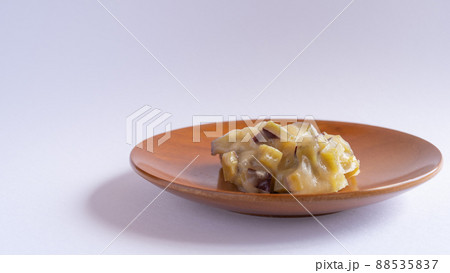 東海地方の郷土菓子|鬼まんじゅう(芋まんじゅう) 東海地方の郷土菓子|鬼まんじゅう(芋まんじゅう) 88535837