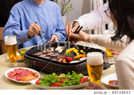 家族で焼肉 家族で焼肉 88538643