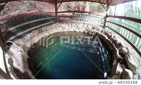 尾瀬神社の神泉【香川県まんのう町七箇】 尾瀬神社の神泉【香川県まんのう町七箇】 88540388