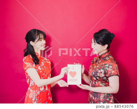 女性 女の人 女 88543076