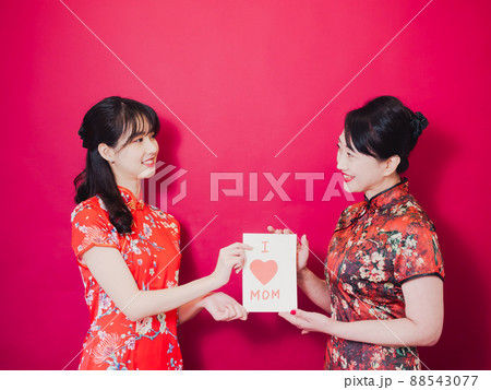 女性 女の人 女 88543077