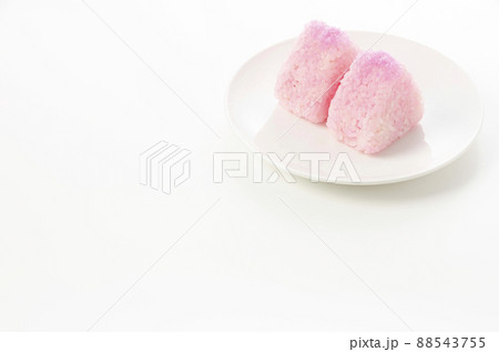 桜でんぶのおむすび 88543755