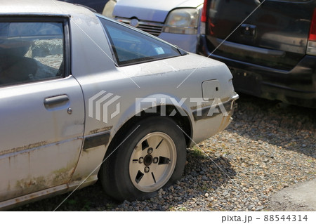 古びた車（日本の名車）イメージ 88544314