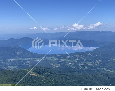田沢湖のリフレクション風景 88552251
