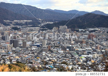 広島市内の風景(春日野団地より望む) 広島市内の風景(春日野団地より望む) 88552731