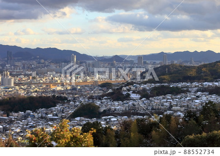 広島市内の風景(春日野団地より望む) 広島市内の風景(春日野団地より望む) 88552734