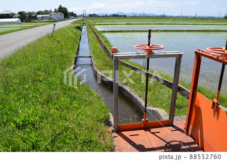 農業用水路 88552760