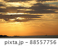 海辺の夕日 88557756