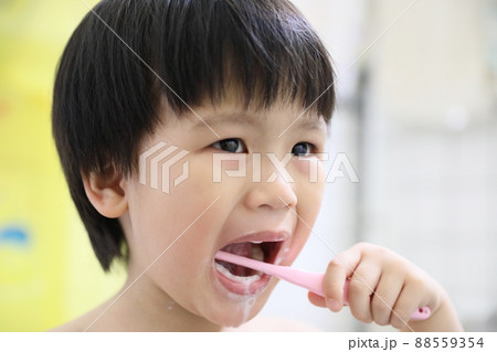 幼児 乳幼児 乳児 88559354