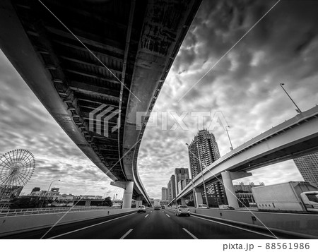 ドライビング マイ カー 88561986