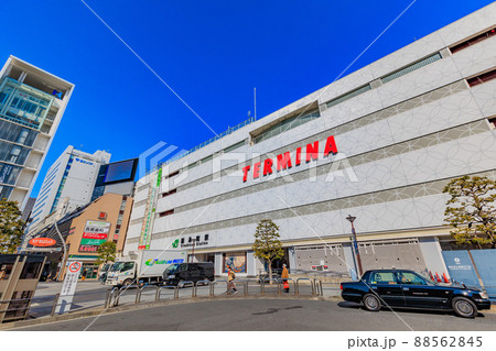 東京　墨田区の都市風景　錦糸町駅南口　 88562845