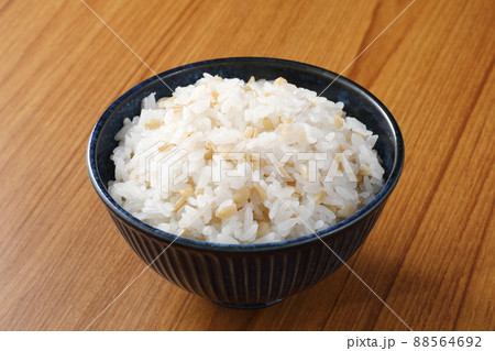 オーツ麦ご飯 88564692