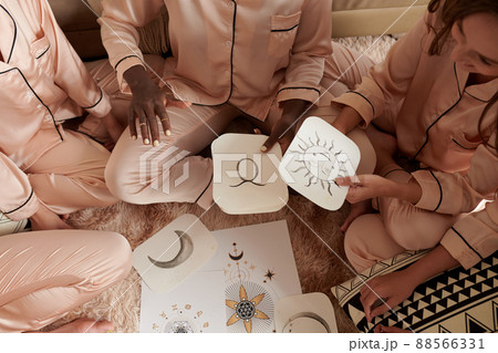 Woman Making Birth Chart For Friends 88566331