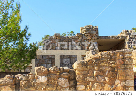 Knossos, Crete ruins of the Minoan Palace, Greece 88576575