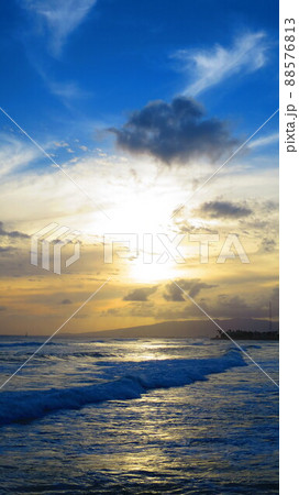 ハワイ・ホノルルの風景 88576813