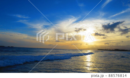 ハワイ・ホノルルの風景 88576814