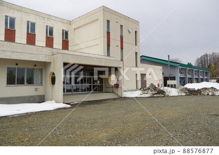 美唄市立峰延小学校(廃校) 美唄市立峰延小学校(廃校) 88576877