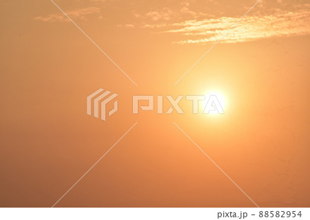 沖縄 豊見城瀬長島から見た夕景 88582954