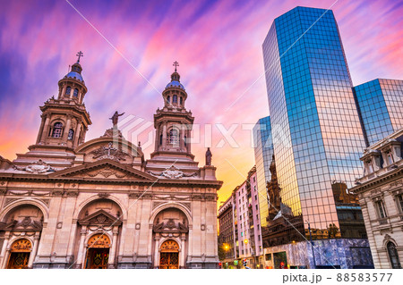 Santiago de Chile, Chile, - Plaza de Armas colored sunset 88583577