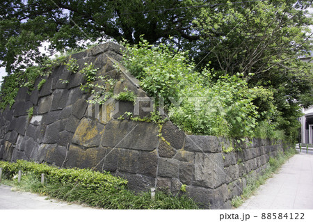 甲州街道四谷見附跡 甲州街道四谷見附跡 88584122