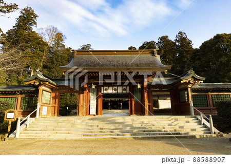早朝の志和彦神社 88588907