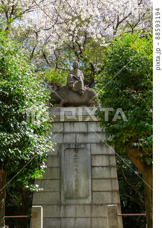 足立山妙見宮御祖神社和気清麻呂公の像 福岡県北九州市 足立山妙見宮御祖神社和気清麻呂公の像 福岡県北九州市 88593194