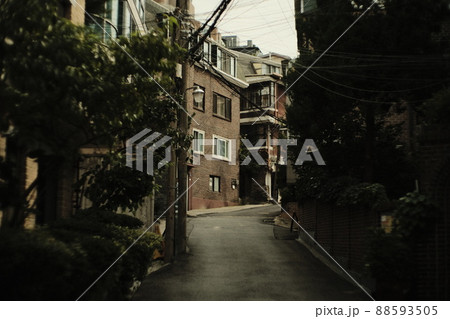 路地 風景 住宅 88593505